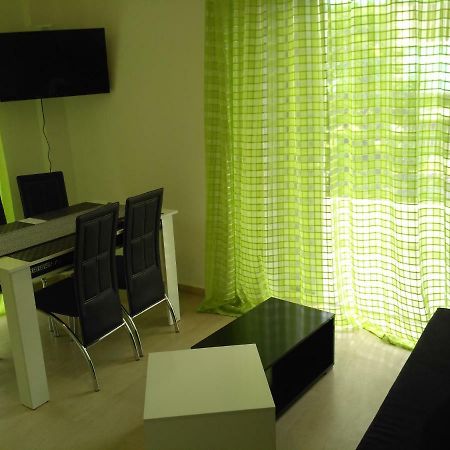 Cozy Apartment Peraia ภายนอก รูปภาพ